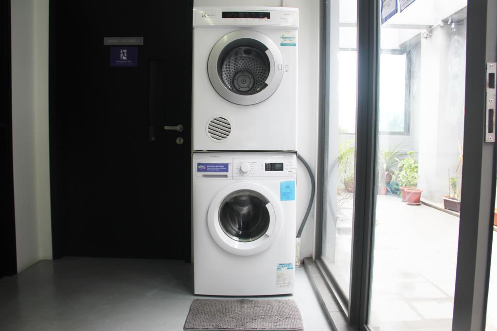 Five Stones Hostel สิงคโปร์ ภายนอก รูปภาพ